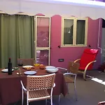 بيت للعطل Surriano *
